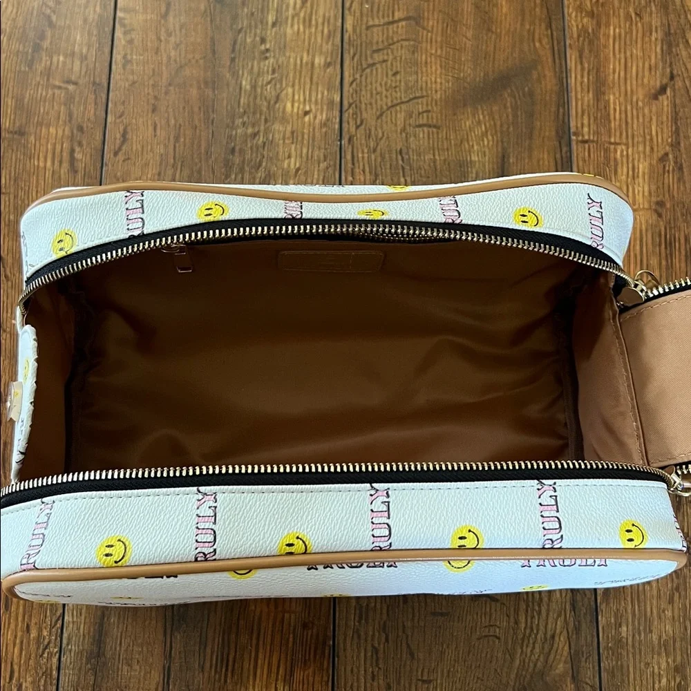 Truly White Smiley Face Travel Bag